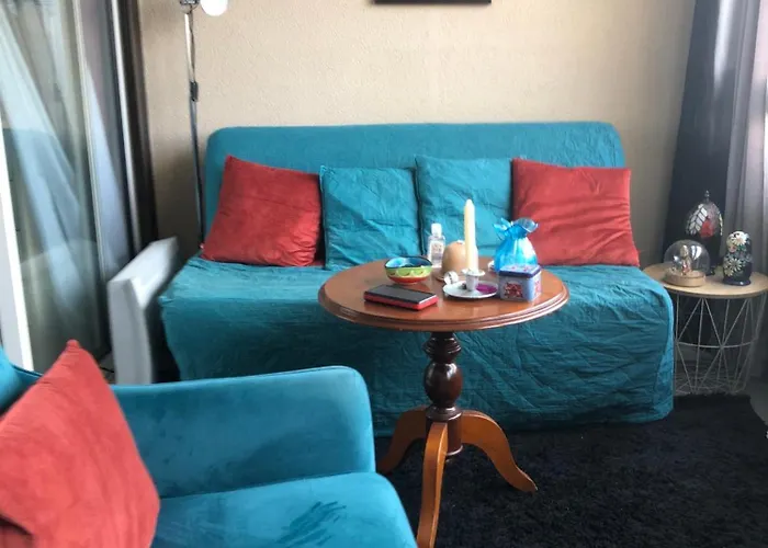 Bleu Indigo - T3- Terrasse- Vue Et Montagne - Piscine - Clim- Wifi -parking Canet-en-Roussillon