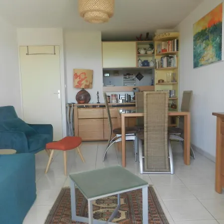 Bleu Indigo - T3- Terrasse Pleine Mer - Piscine - Clim- Wifi -Parking カネ