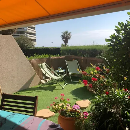 Bleu Indigo - T3- Terrasse Pleine Mer - Piscine - Clim- Wifi -Parking アパート