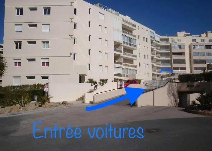 Apartment Bleu indigo - T3- Terrasse pleine mer - Piscine - Clim- Wifi -Parking
